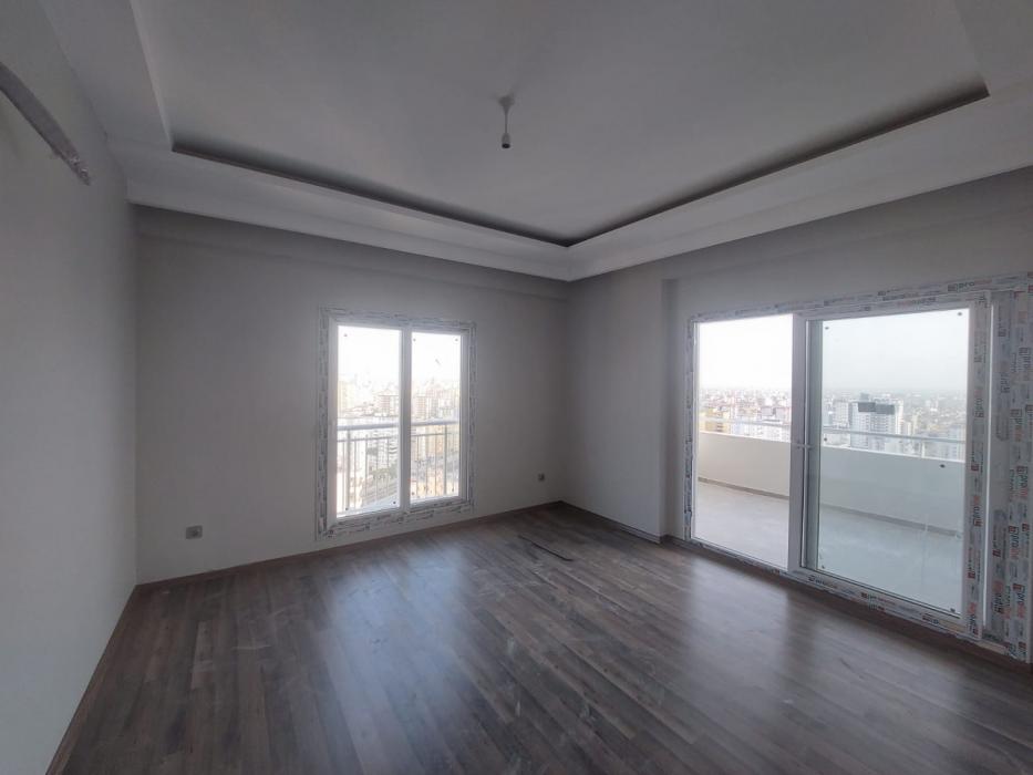 SATILIK Daire HUZUREVLER MAH. ukurova Adana 185 m2 3698000 TL
