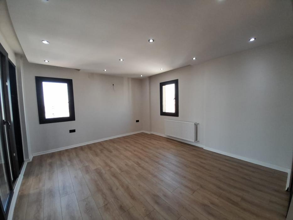 SATILIK Daire TOROS MAH. �ukurova Adana 185 m2 4500000 TL