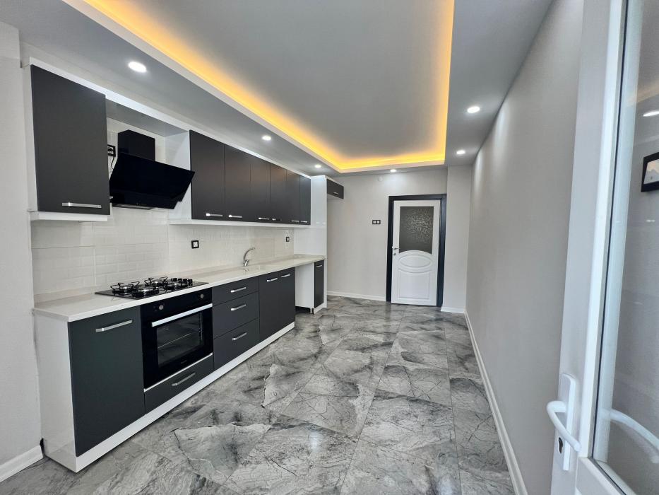SATILIK Daire BARAJ YOLU ukurova Adana 175 m2 2250000 TL