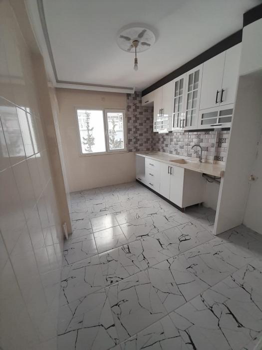 SATILIK Daire HUZUREVLER MAH. ukurova Adana 170 m2 2925000 TL