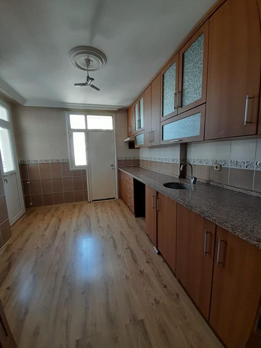 SATILIK Daire GZELYALI MAH. ukurova Adana 160 m2 3125000 TL