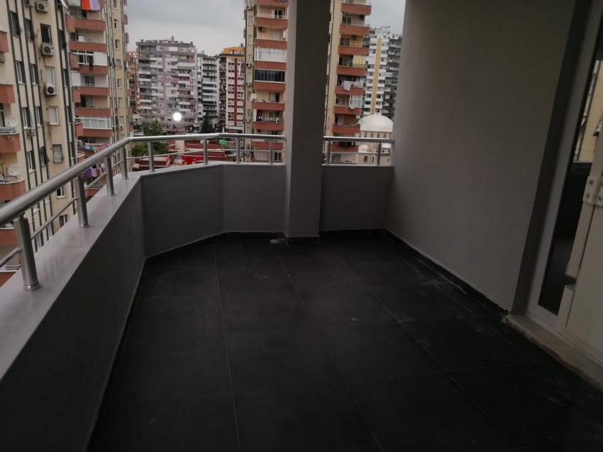 HUZUREVLERİ MAH. SATILIK Daire Çukurova Adana 175 m2 429,000 TL