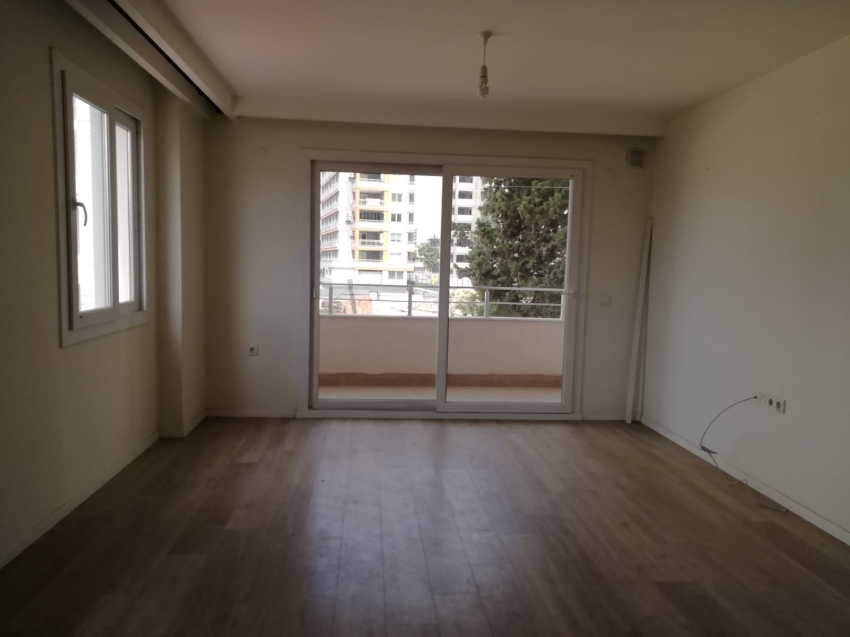 Mücahitler Caddesi SATILIK Daire Seyhan Adana 115 m2 319,000 TL