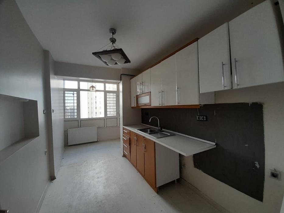 SATILIK Daire Gazipaa Mahallesi Seyhan Adana 185 m2 2370000 TL